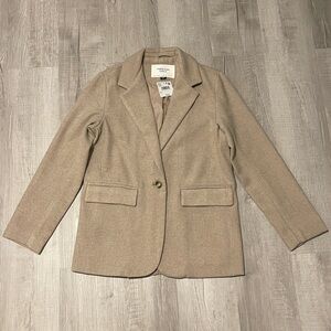 American Eagle Outfitters Lined Beige Blazer.